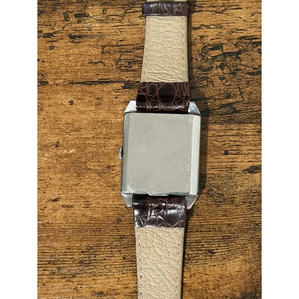 Girard-Perregaux Rectangular Manual Wind Watch Small Seconds